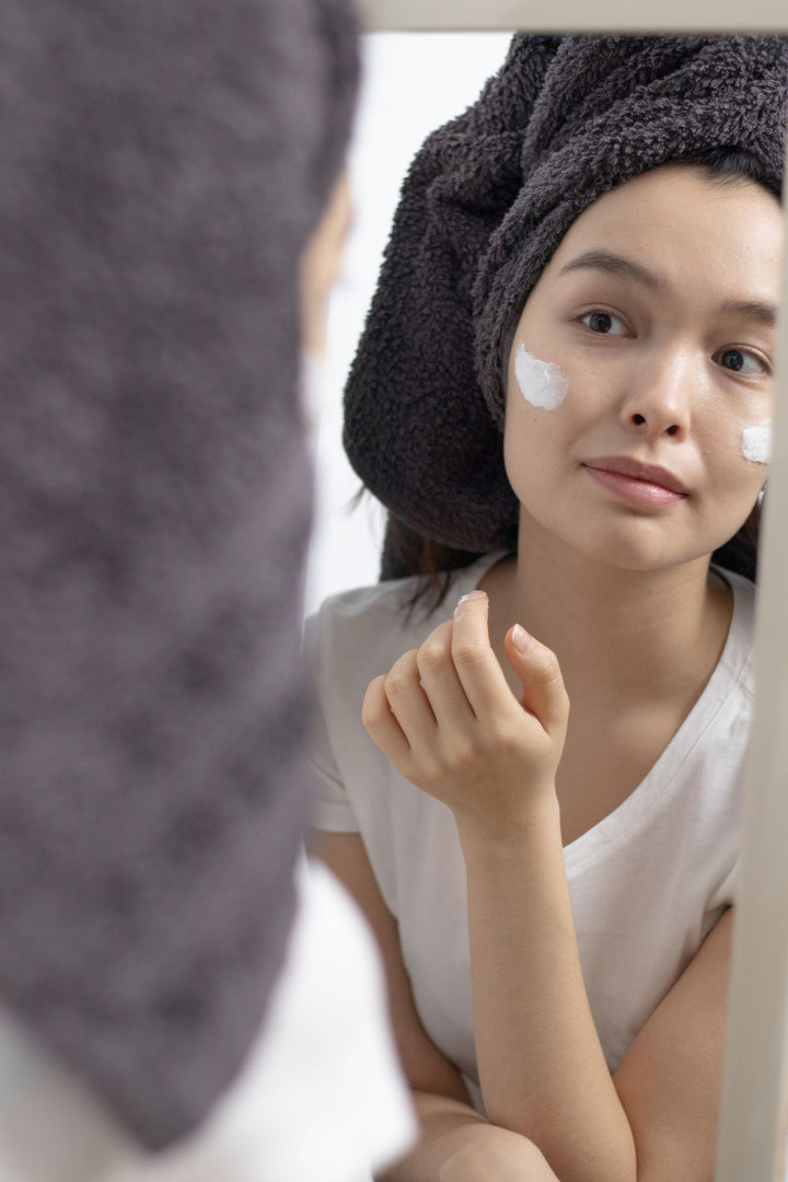Ayurveda for Open Pores: How to Reduce Their Appearance